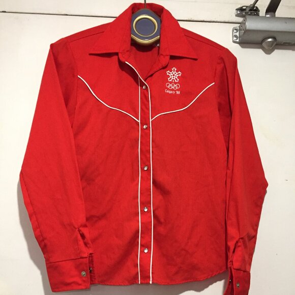 VINTAGE XV OLYMPIC WINTER GAMES CALGARY 1988 SHIRTS SIZE 12 - Picture 4 of 8